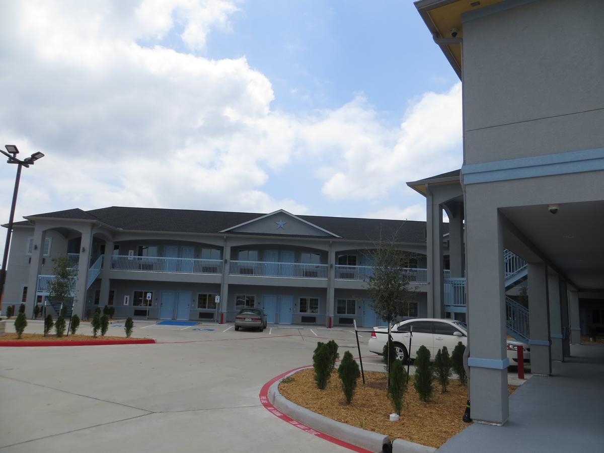 Haven Inn & Suites Willowbrook (Adults Only) Houston Exteriör bild